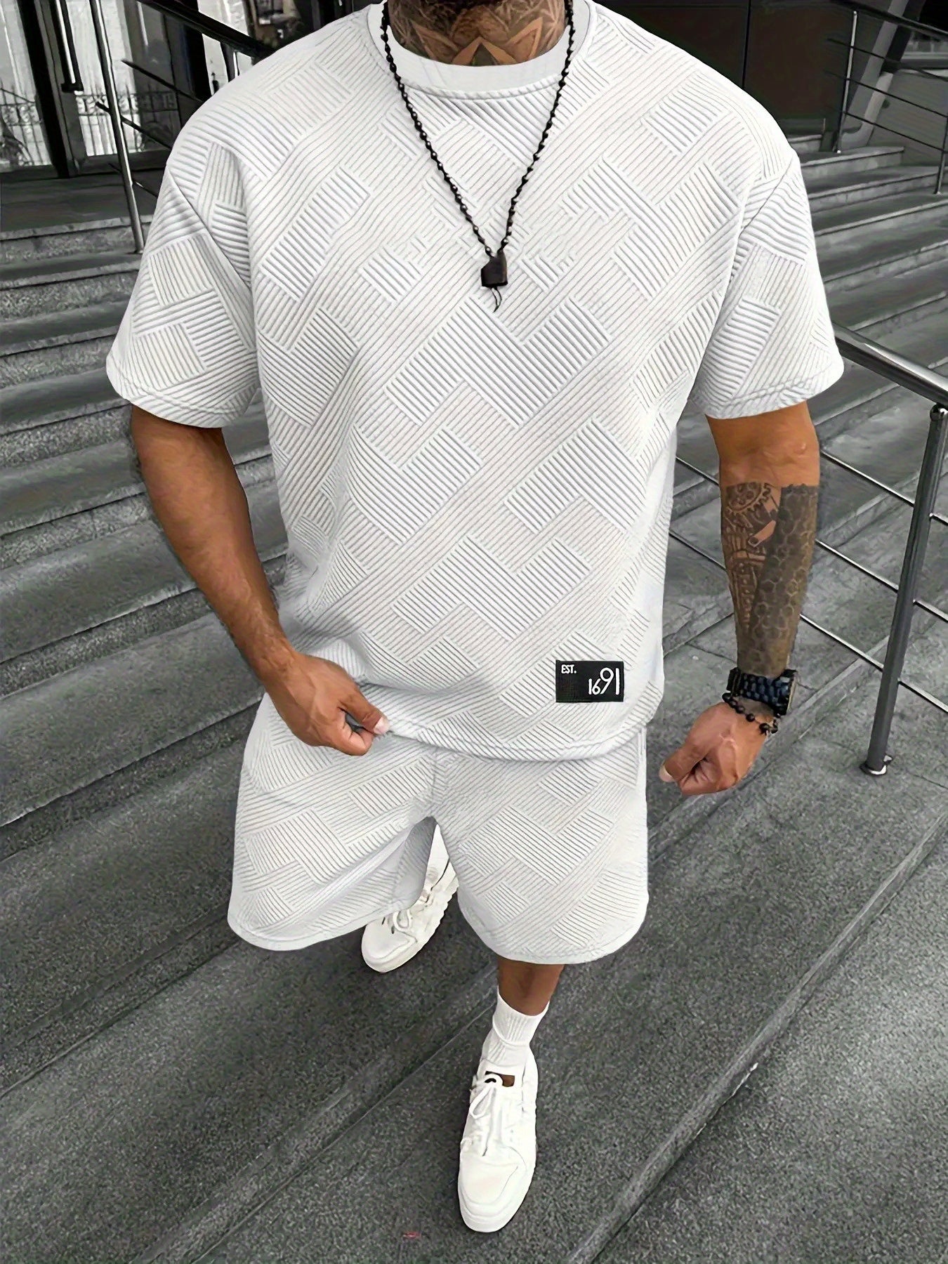 Xingfan OBM Men's Trendy Crew Neck T Shirt Two-Piece Set