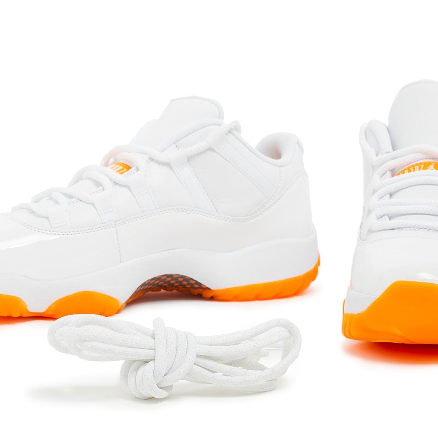 Nike Air Jordan 11 Retro Low Sneaker AH7860139 Women
