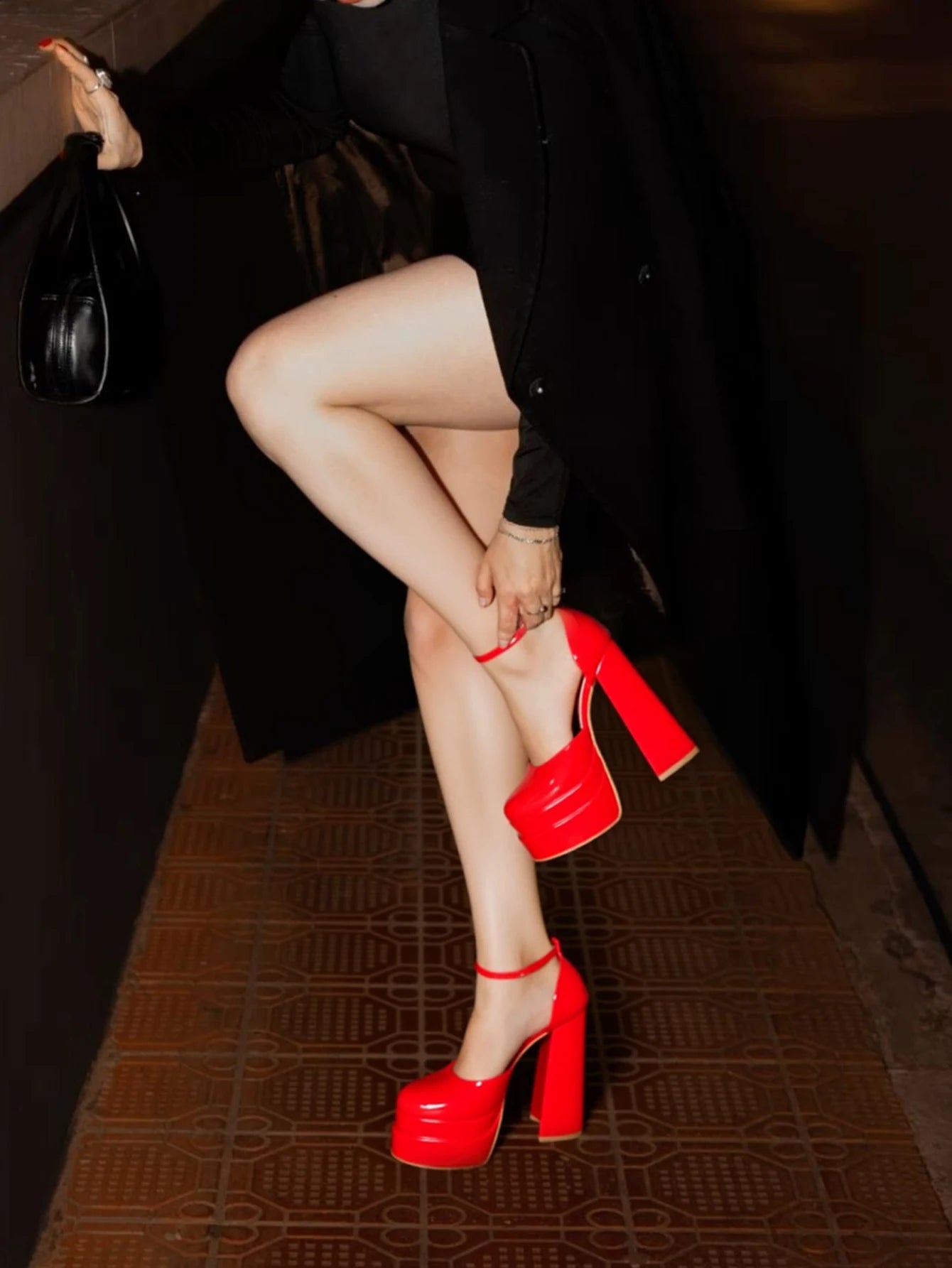Women's Platform Round Toe Ankle Strap Chunky Heels For Party