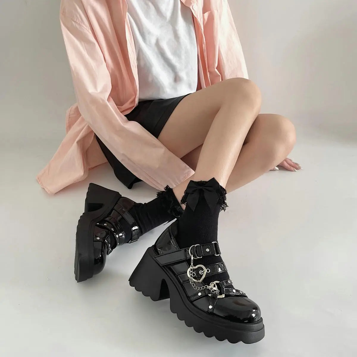 Gothic Style Mary Jane Shoes With Platform Heart Decor