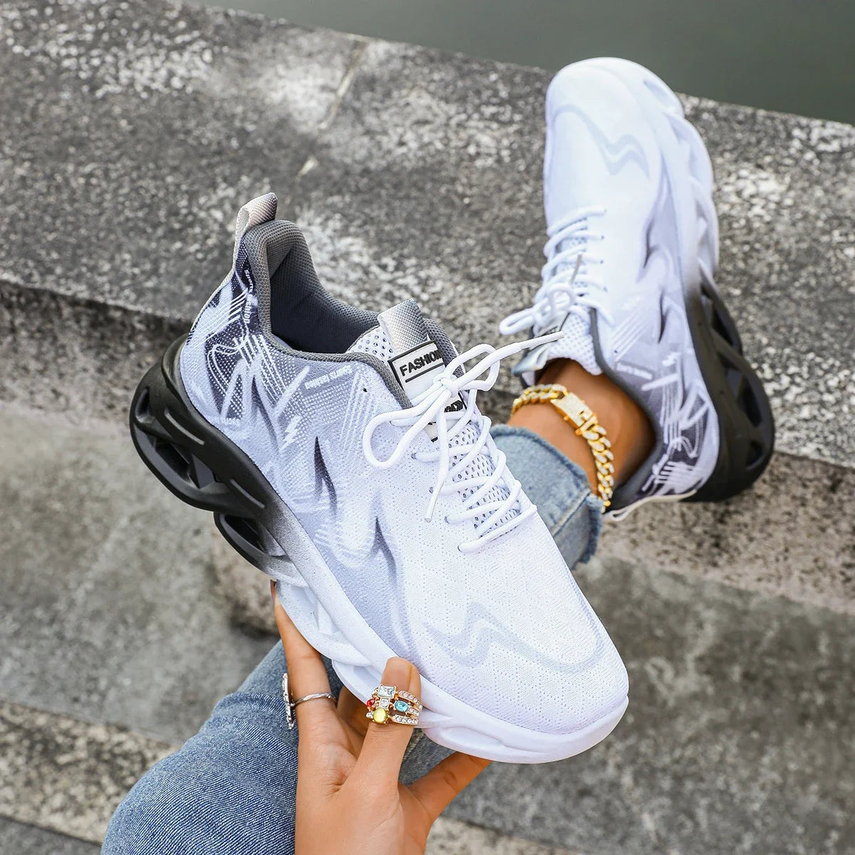 Women Casual Breathable Lightweight Sneakers Anti Slip Vulcanized Shoes