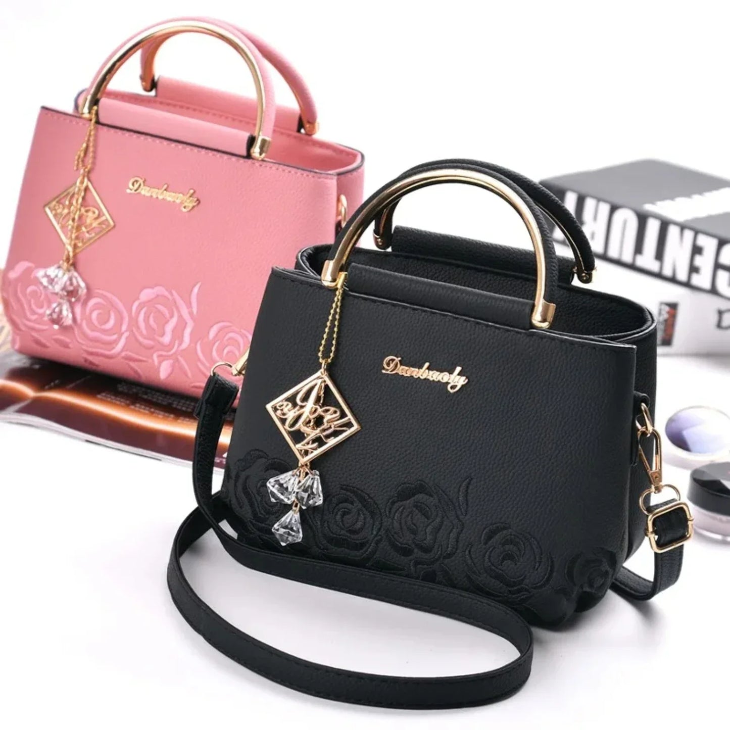 Hign-concerned Embroidery PU Leather Designer Shoulder Bag