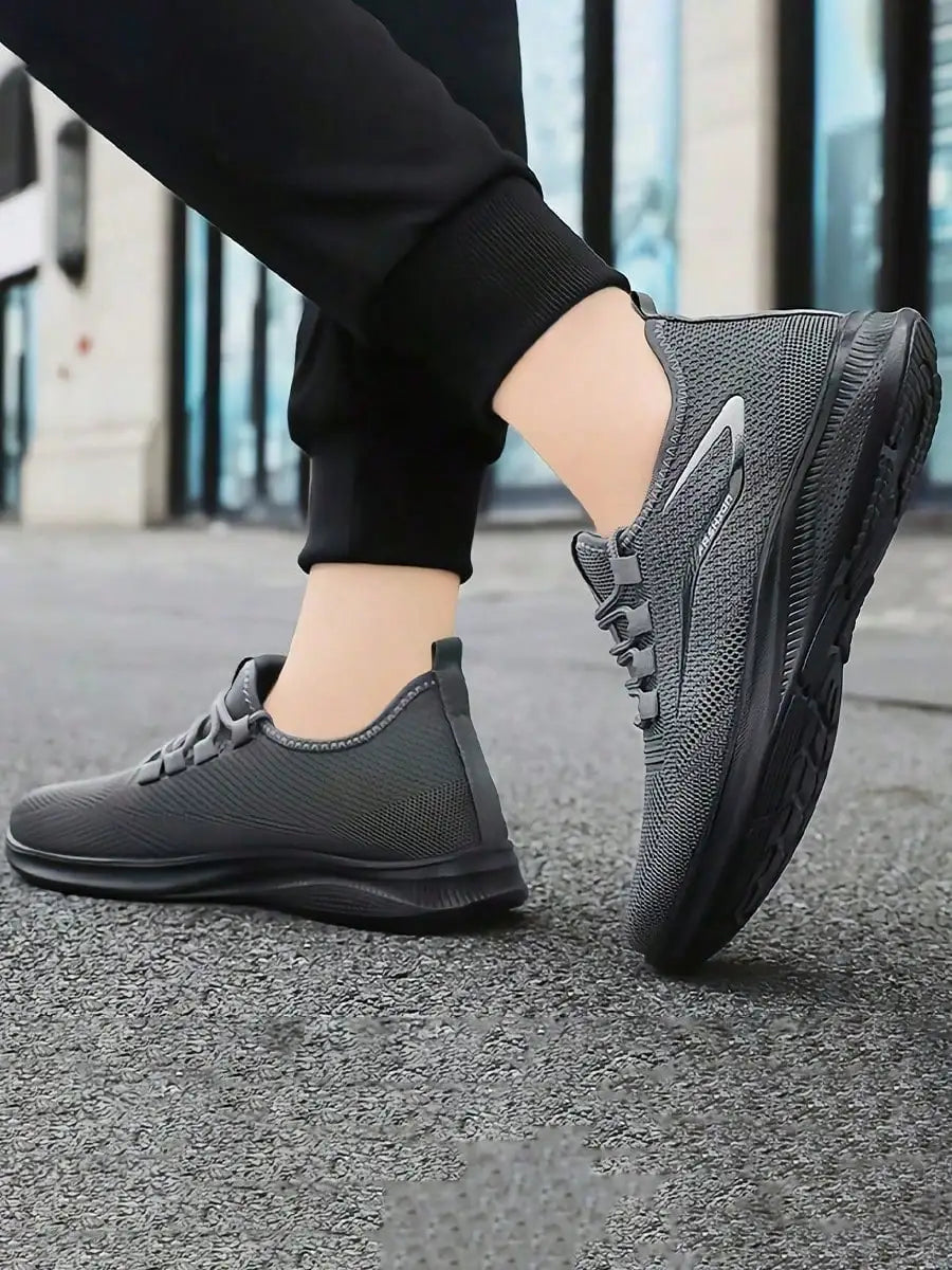 Unisex Breathable Mesh Running Shoes Lightweight Athletic Sneakers