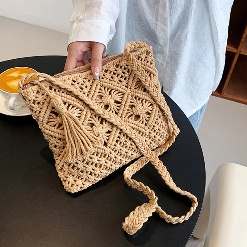 YogodlnsCN Women Straw Messenger Bag Hollow Out Woven Bag